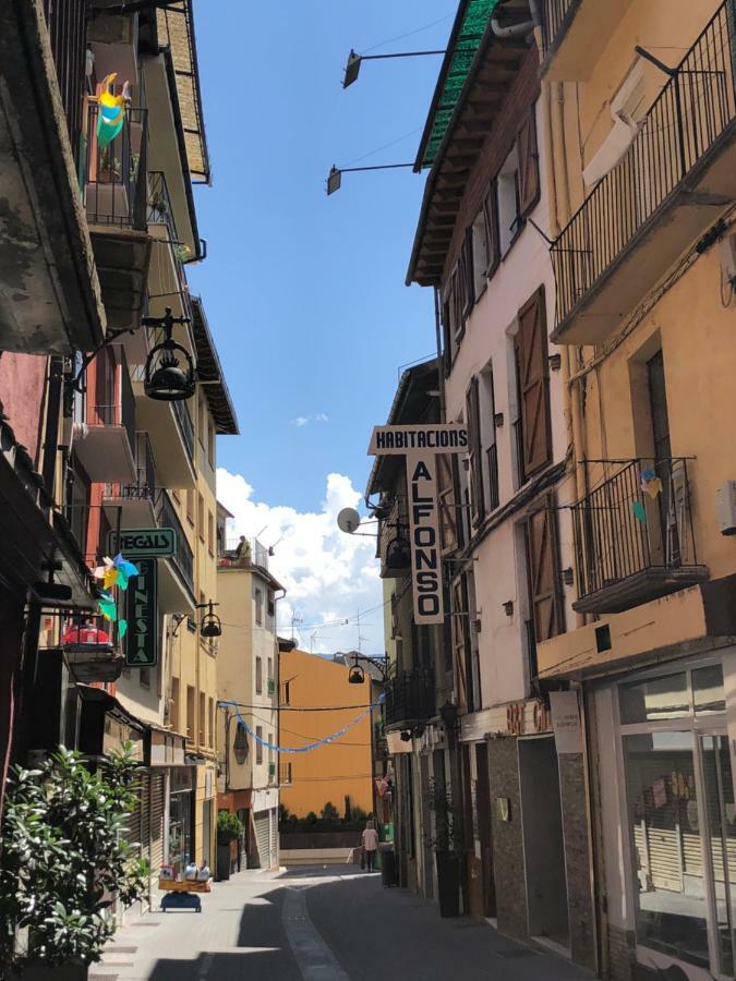 Hostal Di Verena Puigcerdà Exterior foto